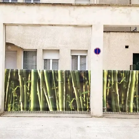 Apartment Les Bambous Terrasse, Parking Gratuit, Centre Epernay